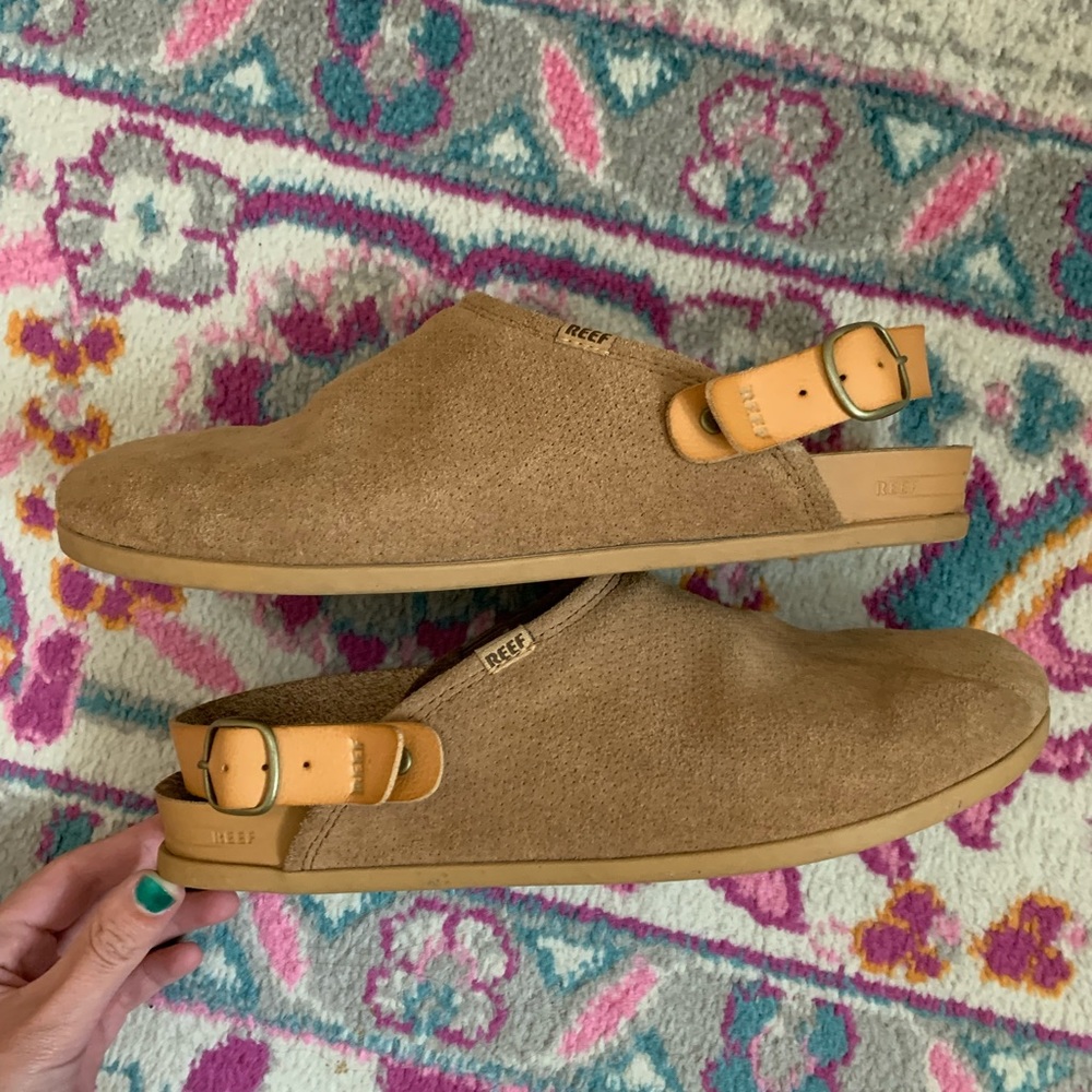 Reef cushion sage slip-on clogs, size 9
